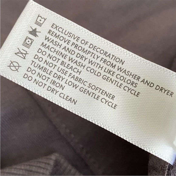 90 DEGREE BY REFLEX Terry Brushed High/Low Twist Front Top - Picture 6 of 14